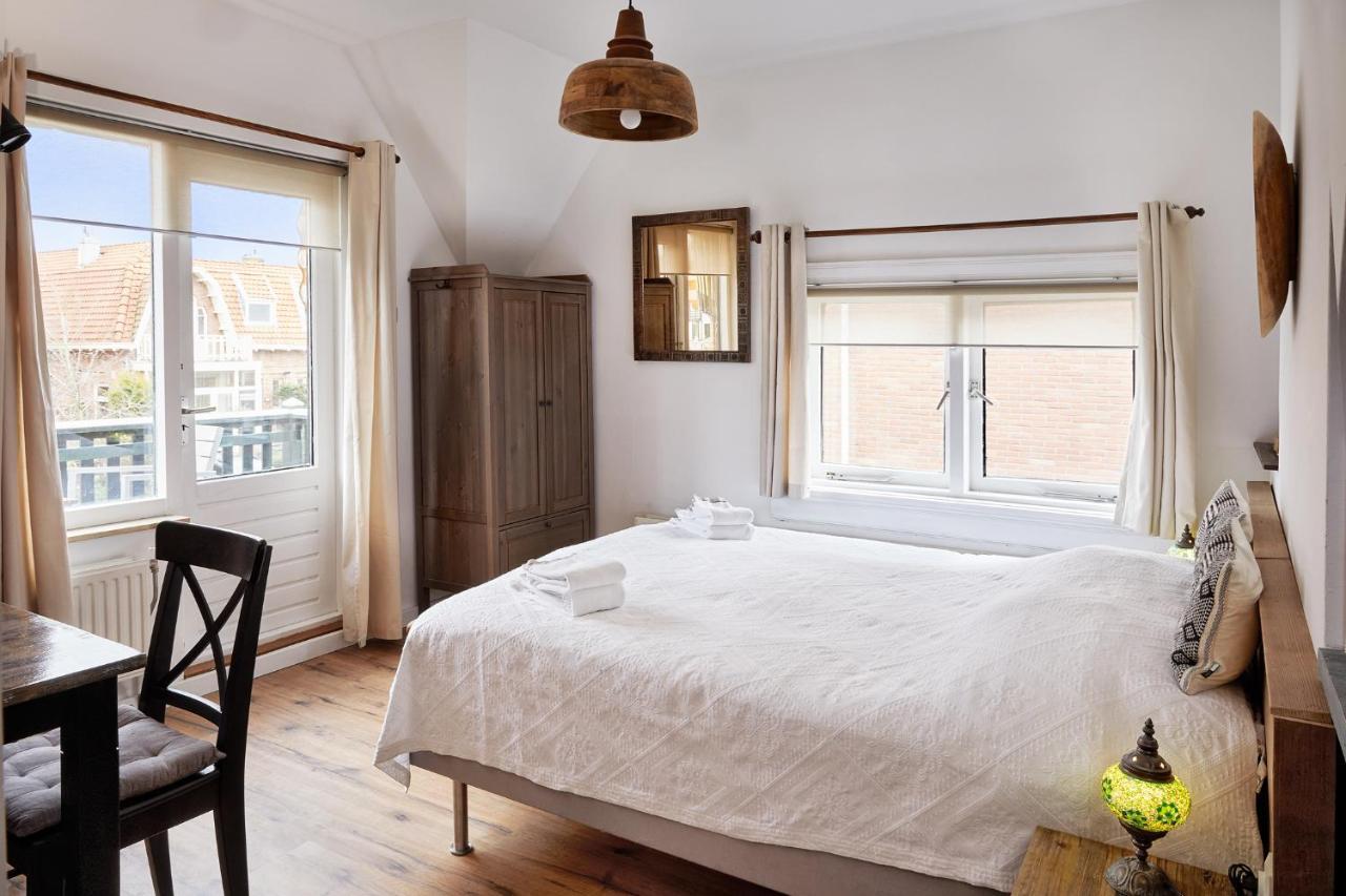 Guest House Aquarius Zandvoort Ngoại thất bức ảnh